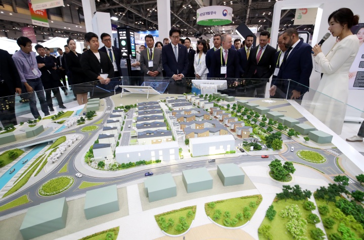 국토부, AI 스마트 기술 활용 '스마트도시' 조성 지원