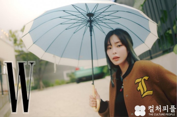 '음색깡패' 헤이즈, 라코스테의 새로운 스니커즈 ‘L001’과 만나