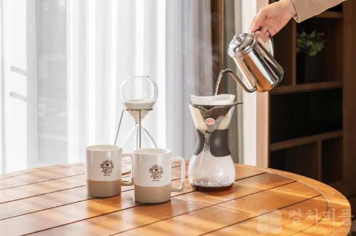 진한 커피향과 함께하는 낭만 호캉스! 파라다이스시티, 커피빈코리아 협업 ‘커피빈 스페셜’