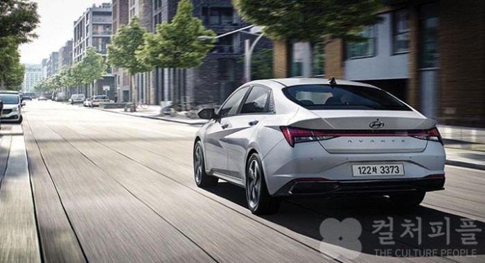 현대자동차, 올 뉴 아반떼 하이브리드·N 라인 출시