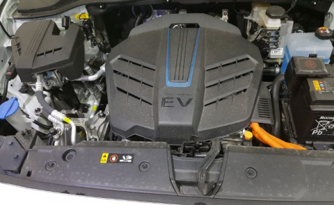 폭우에 태풍속에서 안전 운전법 및 태풍과 폭우 피해 관리방법은?