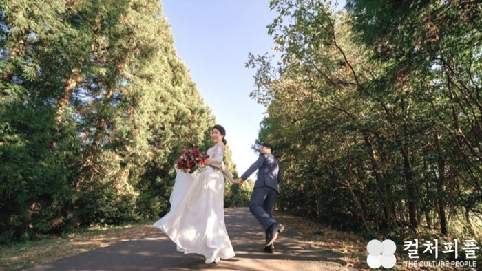 이번 가을엔 제주에서 ‘인생샷’ 찍어볼까...롯데호텔 제주, 스냅사진 촬영 이벤트 ‘나만의