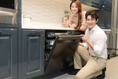 LG전자, ‘디오스 식기세척기 스팀’ 빌트인 전용 신제품 출시