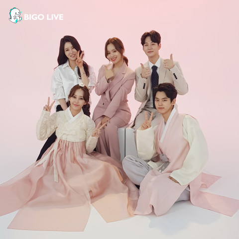 비고라이브, 추석맞이 CF 영상 공개 “귀경길 KTX, SRT에서 만난다”