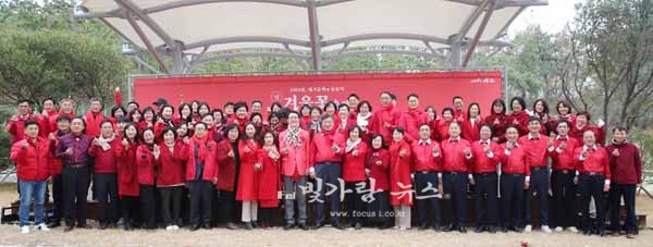 ▲&nbsp;기념촬영&nbsp;(신안군&nbsp;제공)