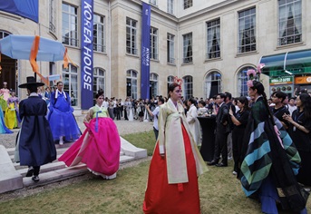 아시아·유럽은 'K팝', 북미·아프리카는 'K푸드' 관심…한류 분석